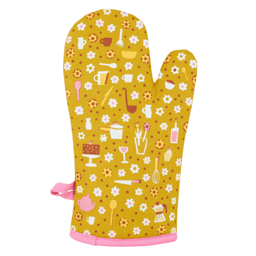 Blue Q No. I Will Never Want Your Help Oven Mitt | Funny Oven Glove - Image 2