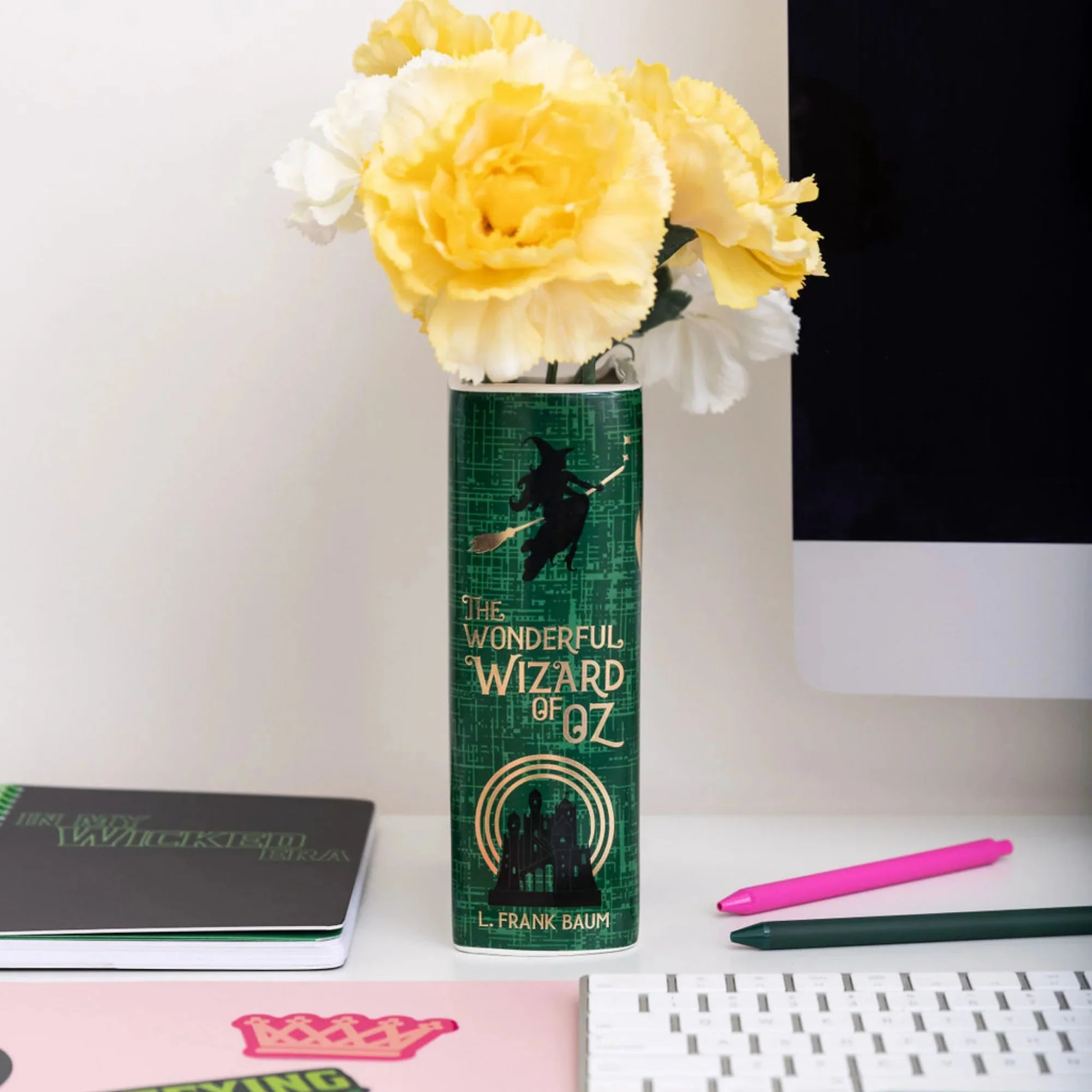 Wizard of Oz Yellow Brick Road Book Vase - Image 5