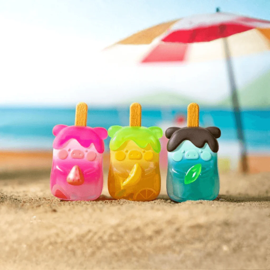 LuLu the Piggy Beach Party Blind Box Figure - Image 13