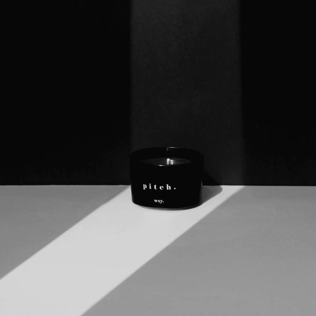 WXY Pitch 3oz Candle – Blood Orange & Santal Embers - Image 3